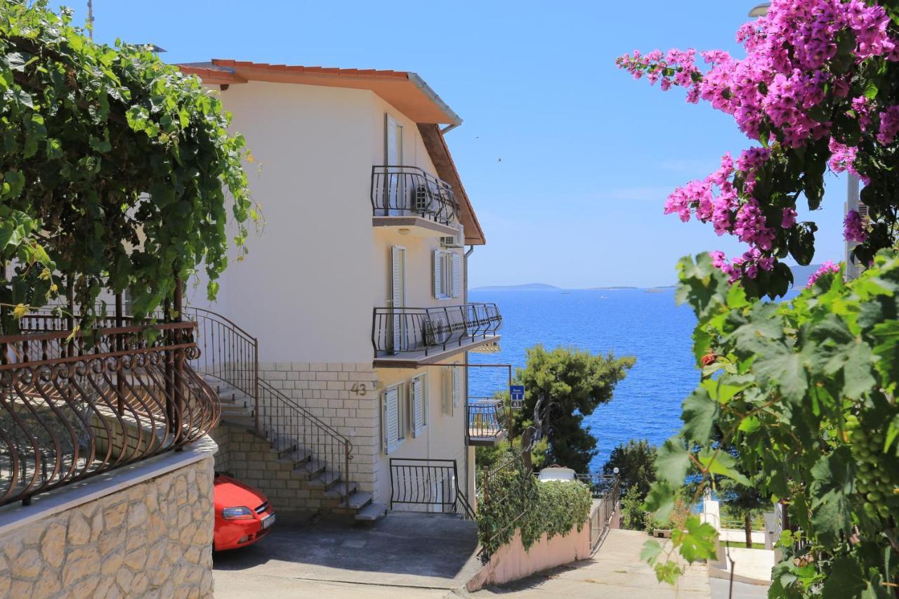 Apartments By The Sea Okrug Donji, Ciovo - 16657 Donji Okrug  Exteriér fotografie