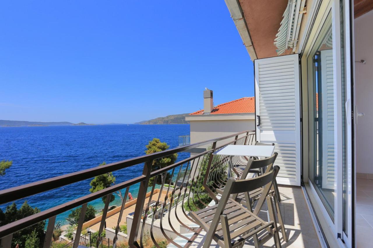Apartments By The Sea Okrug Donji, Ciovo - 16657 Donji Okrug  Exteriér fotografie