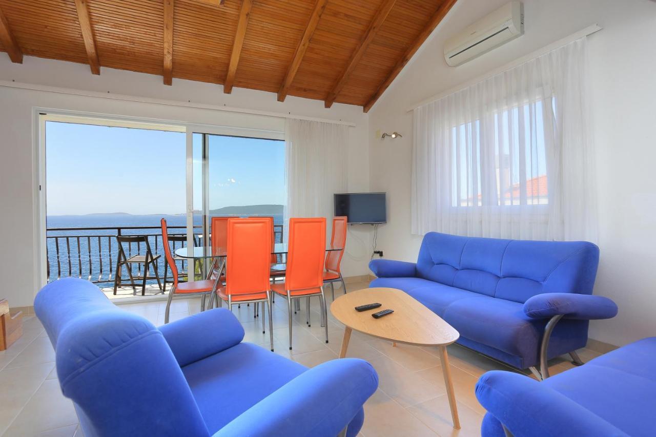 Apartments By The Sea Okrug Donji, Ciovo - 16657 Donji Okrug  Exteriér fotografie