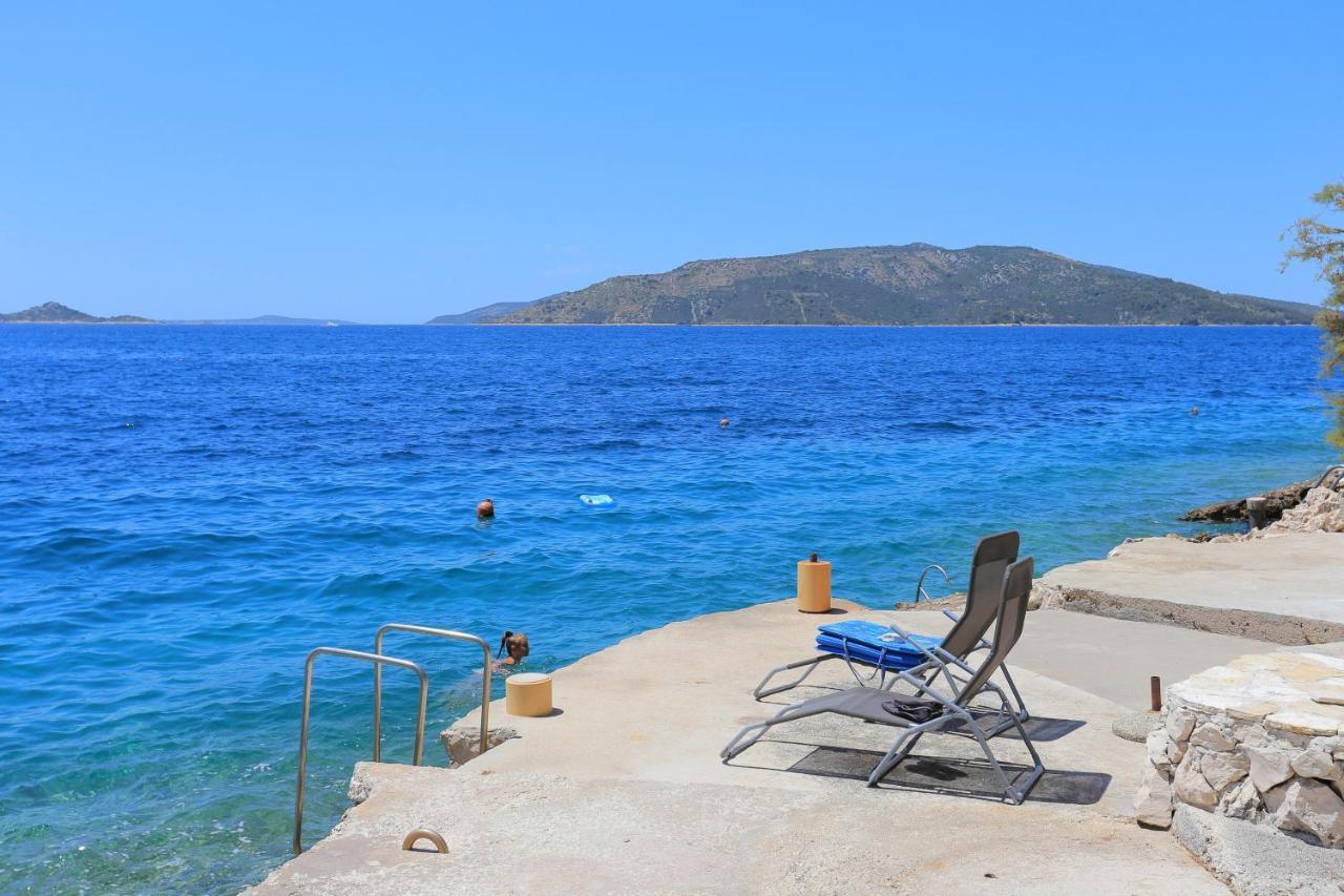 Apartments By The Sea Okrug Donji, Ciovo - 16657 Donji Okrug  Exteriér fotografie