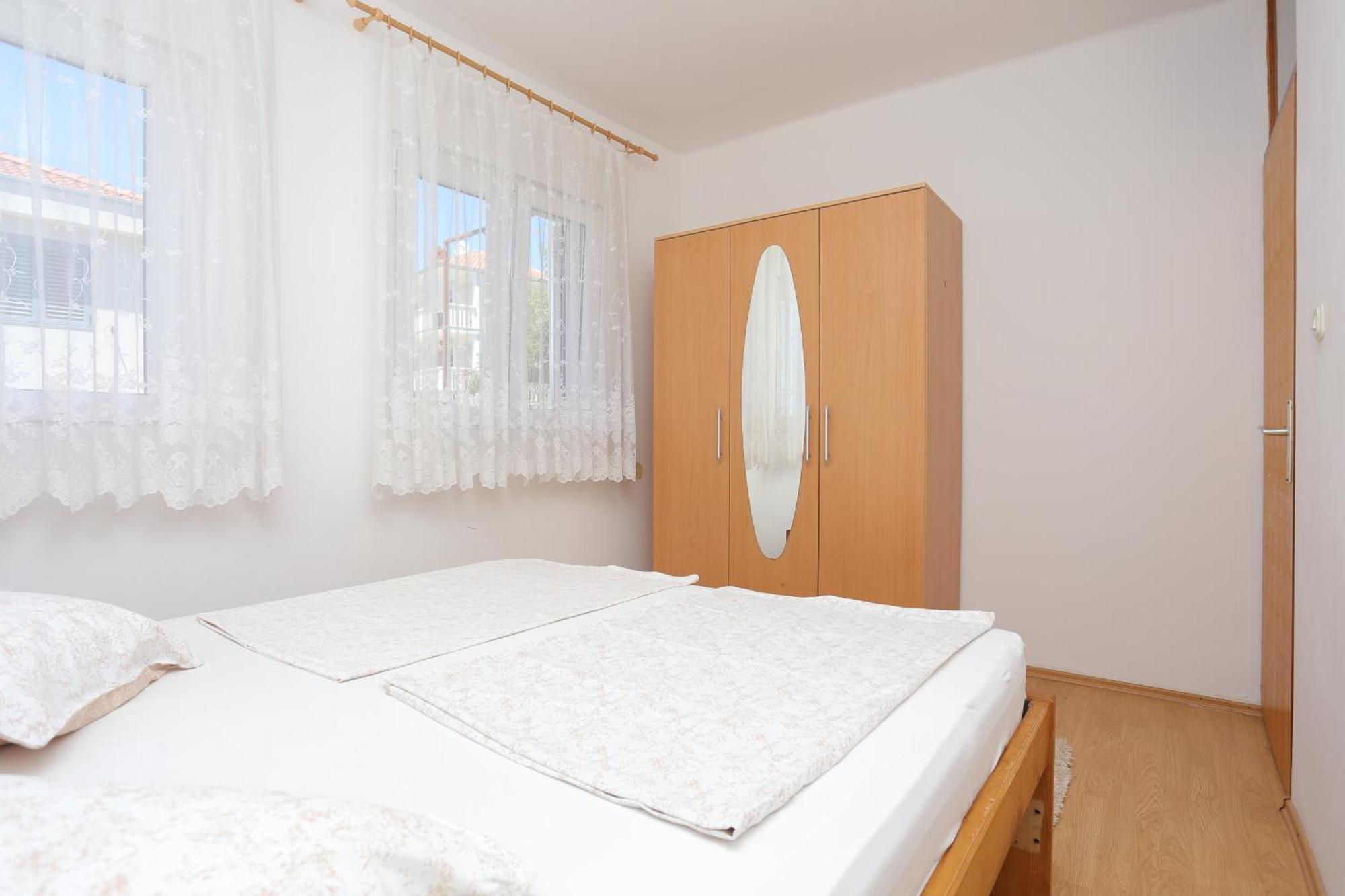 Apartments By The Sea Okrug Donji, Ciovo - 16657 Donji Okrug  Pokoj fotografie
